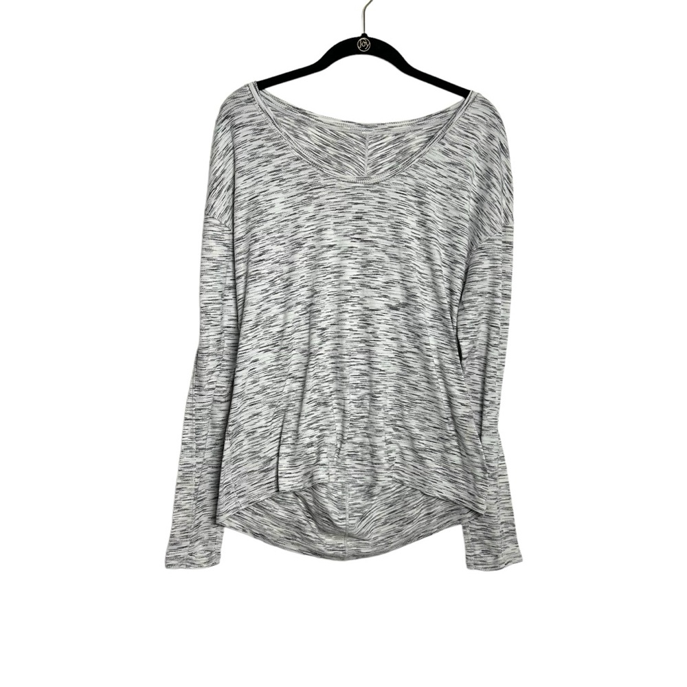 Lululemon Athletica Gray Long Sleeve Tee